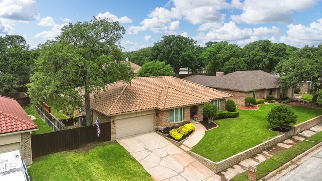 3009 Shenandoah Drive, Bedford, TX 76021
