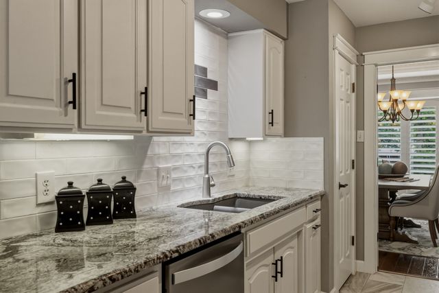 3009 Shenandoah Drive, Bedford, TX 76021