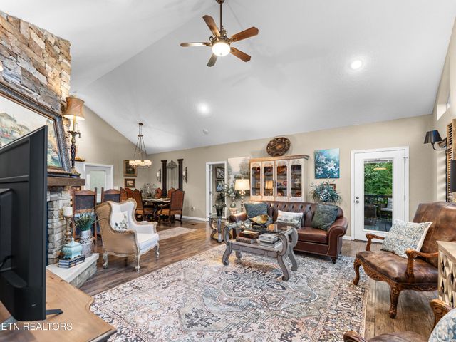 4601 Holston Hills Rd, Knoxville, TN 37914