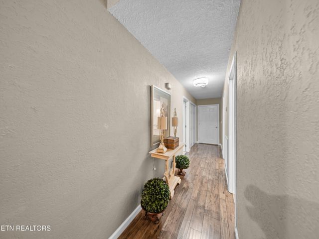 4601 Holston Hills Rd, Knoxville, TN 37914