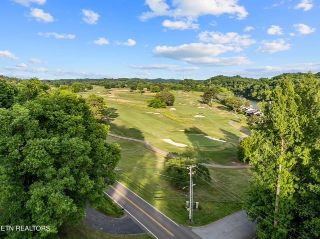 4601 Holston Hills Rd, Knoxville, TN 37914