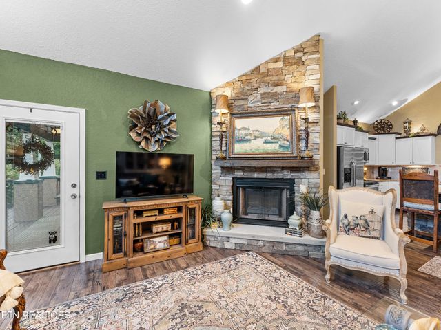 4601 Holston Hills Rd, Knoxville, TN 37914