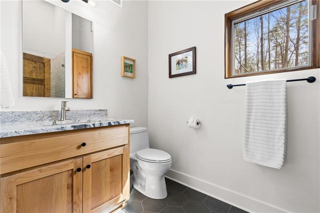 64 Mathieson Point, Jasper, GA 30143