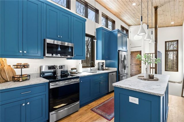 64 Mathieson Point, Jasper, GA 30143