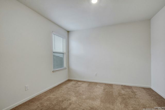 11027 Chatham Ct, Converse, TX 78109