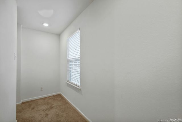 11027 Chatham Ct, Converse, TX 78109