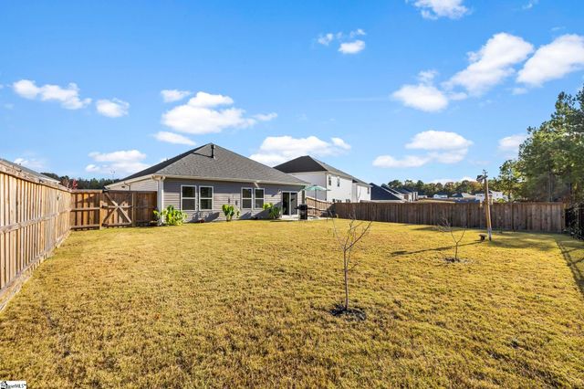 114 Layken Drive, Fountain Inn, SC 29644