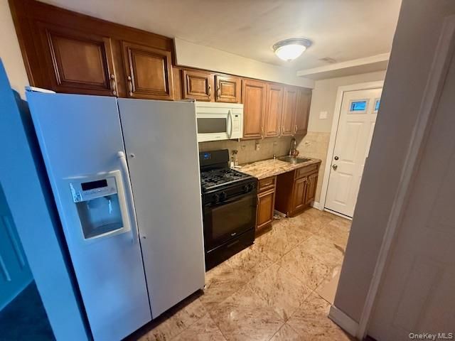 15912 88, Howard Beach, NY 11414