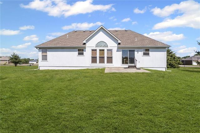 24308 Tower Drive, Cleveland, MO 64734