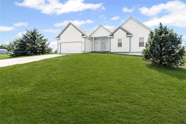 24308 Tower Drive, Cleveland, MO 64734