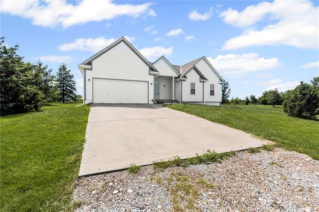 24308 Tower Drive, Cleveland, MO 64734