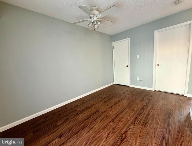 33 GEORGETOWN RD, Lindenwold, NJ 08021