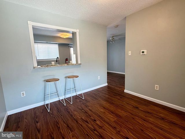 33 GEORGETOWN RD, Lindenwold, NJ 08021