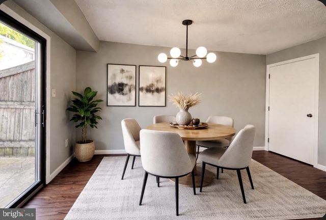 33 GEORGETOWN RD, Lindenwold, NJ 08021