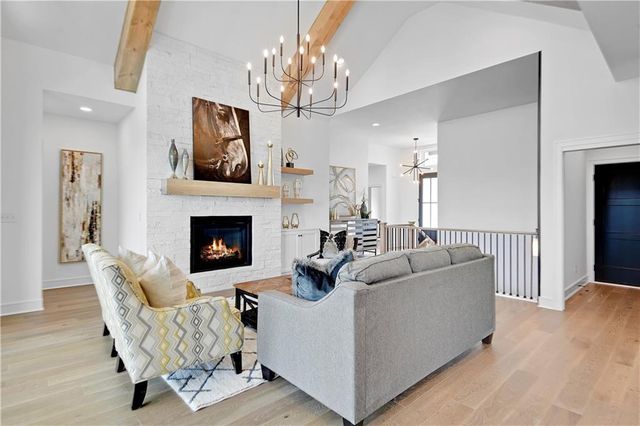 15324 W 161st Court, Olathe, KS 66062