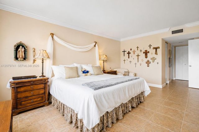 6701 SW 116th Court 103, Miami, FL 33173