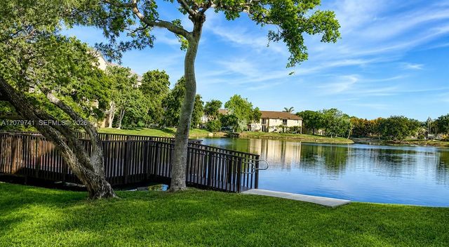 6701 SW 116th Court 103, Miami, FL 33173