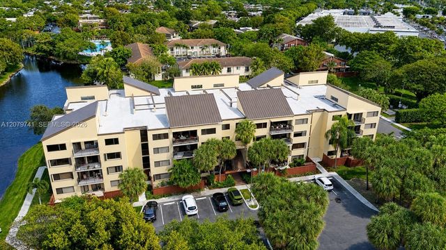 6701 SW 116th Court 103, Miami, FL 33173