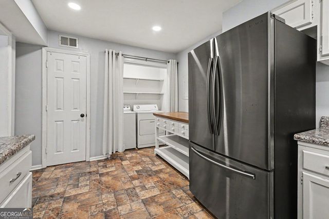 1104 Moorestown Circle, Decatur, GA 30033