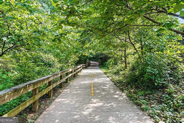 1104 Moorestown Circle, Decatur, GA 30033