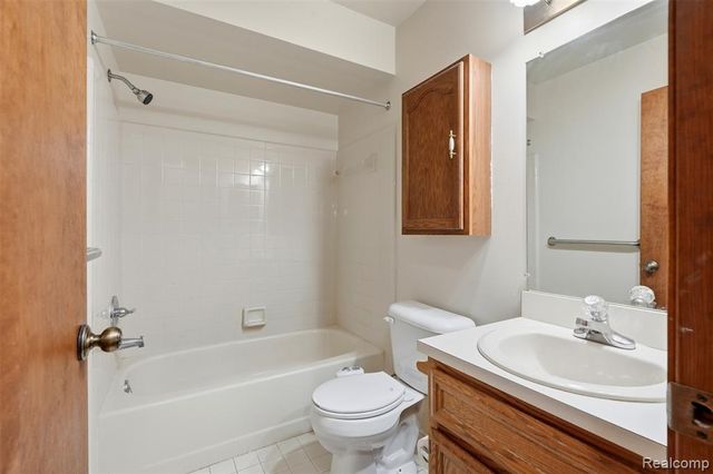 14897 Dover Court, Shelby Twp, MI 48315