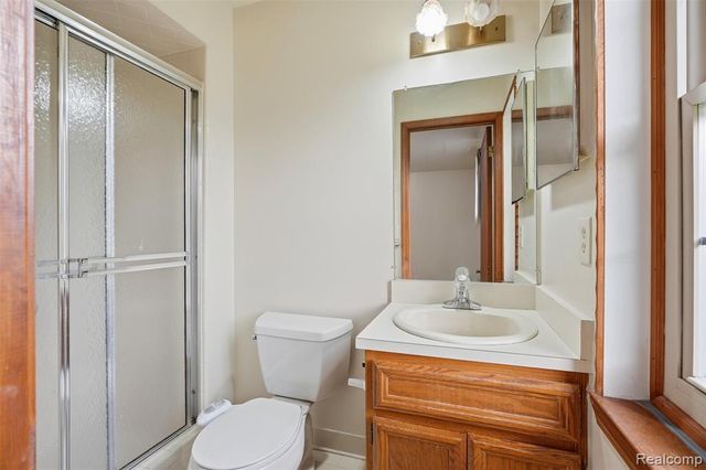 14897 Dover Court, Shelby Twp, MI 48315