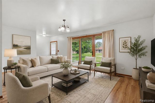 14897 Dover Court, Shelby Twp, MI 48315
