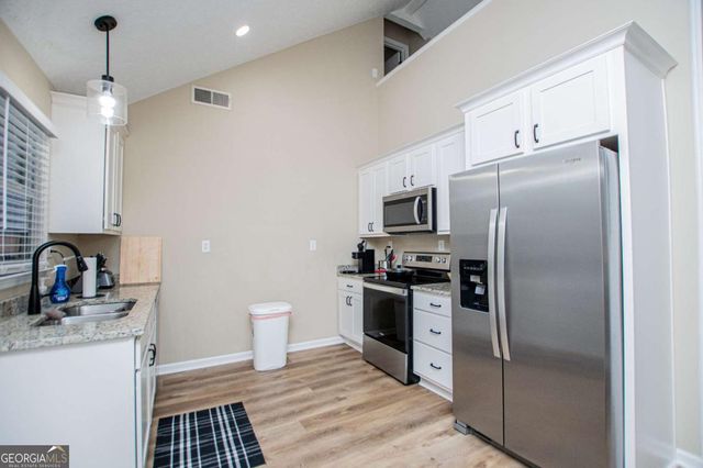 35 Jiles Road, Carrollton, GA 30117
