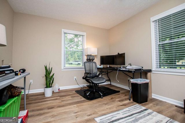 35 Jiles Road, Carrollton, GA 30117