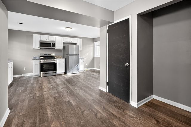 205 Sandle Ave, Mccandless, PA 15237