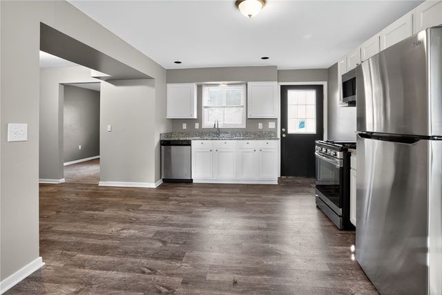 205 Sandle Ave, Mccandless, PA 15237