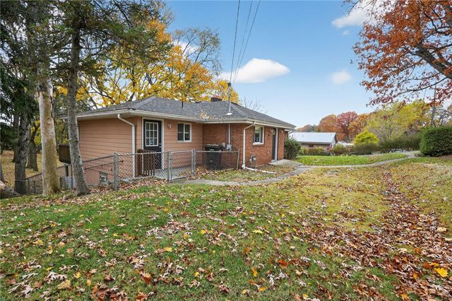 205 Sandle Ave, Mccandless, PA 15237