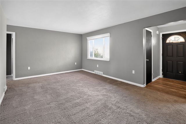 205 Sandle Ave, Mccandless, PA 15237