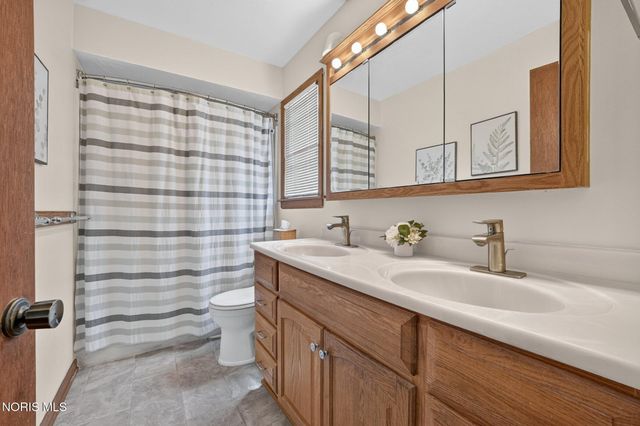 3816 Woodmont Road, Toledo, OH 43613