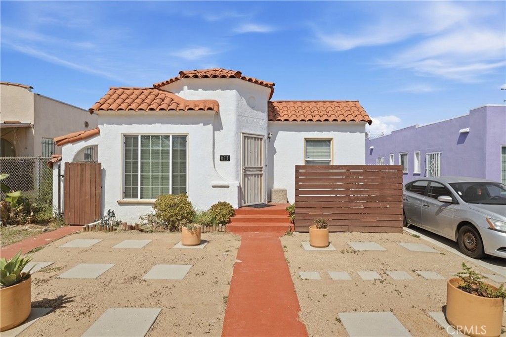 611 W 110th, Los Angeles, CA 90044 — photo 2