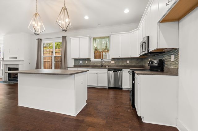 931 BRUCE ST, Memphis, TN 38104