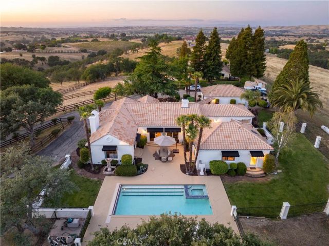 6275 Twin Canyon, Creston, CA 93432