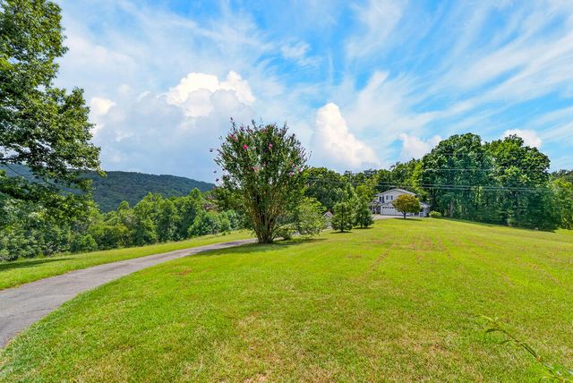 1538 Greenfield Road, Ellijay, GA 30536