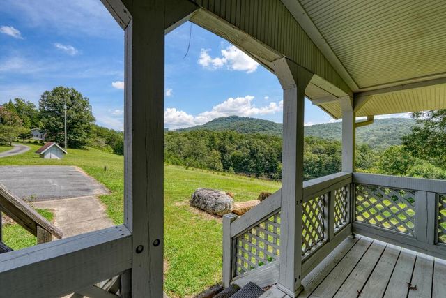 1538 Greenfield Road, Ellijay, GA 30536