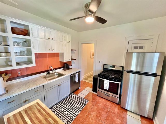 38 Bates SE Avenue, Atlanta, GA 30317