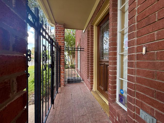 3411 Ashfield Drive, Houston, TX 77082