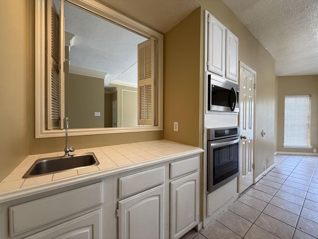 3411 Ashfield Drive, Houston, TX 77082