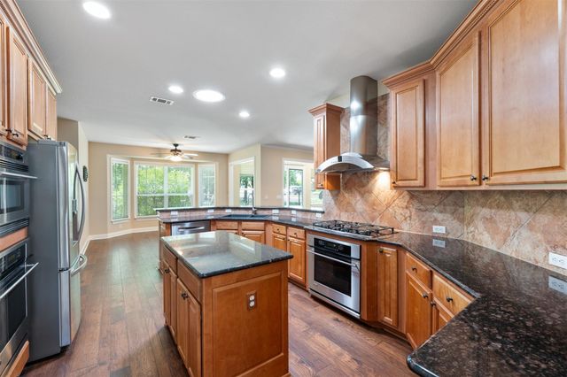 202 River Rock DR, Georgetown, TX 78633
