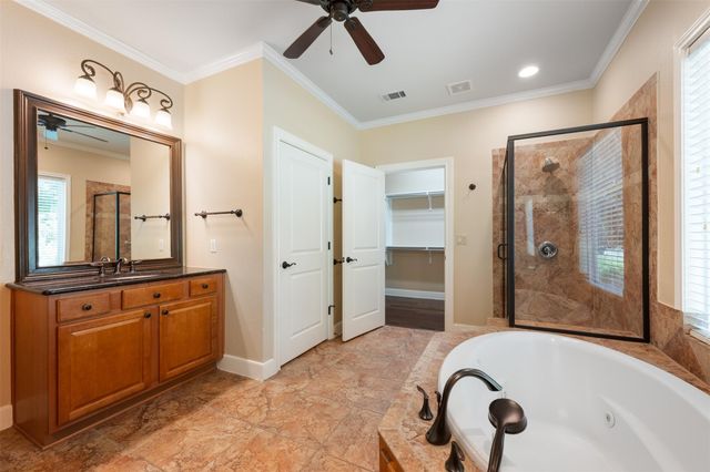 202 River Rock DR, Georgetown, TX 78633