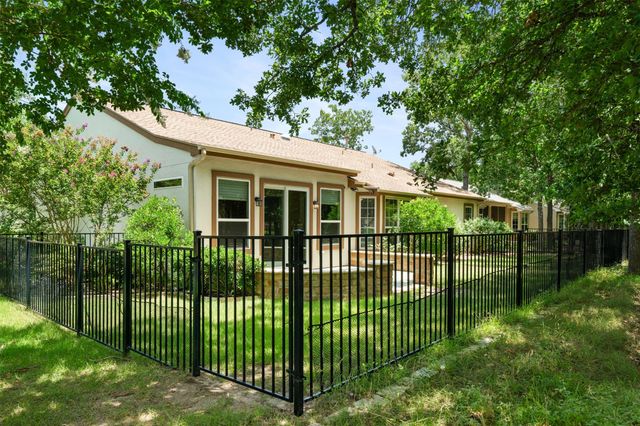 202 River Rock DR, Georgetown, TX 78633