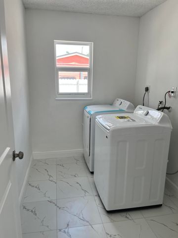 2747 Summit Boulevard, West Palm Beach, FL 33406