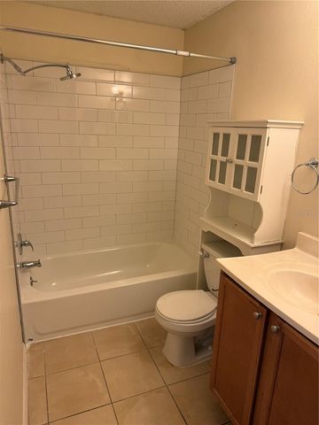 220 LAKE PARSONS GREEN 205, Brandon, FL 33511