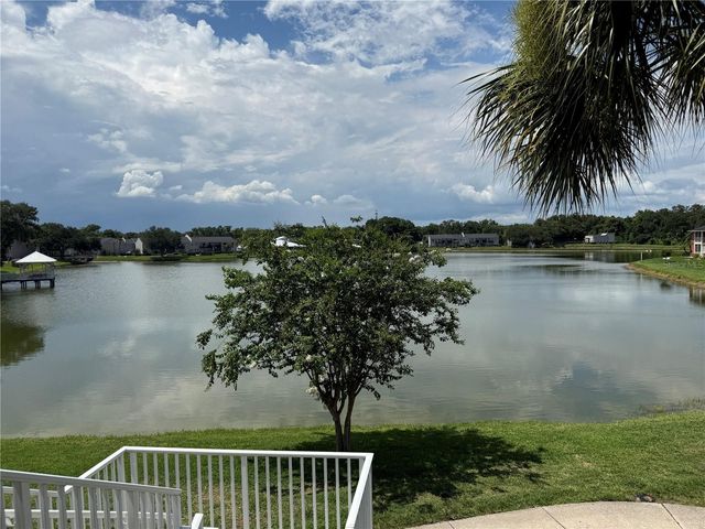 220 LAKE PARSONS GREEN 205, Brandon, FL 33511