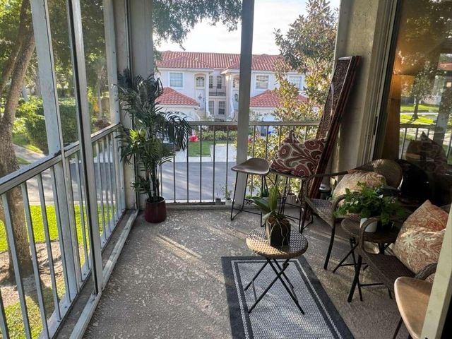 8550 Via Romana 2, Boca Raton, FL 33496