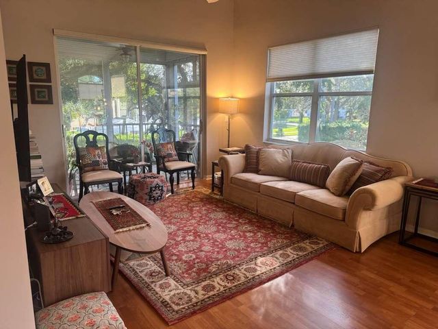 8550 Via Romana 2, Boca Raton, FL 33496